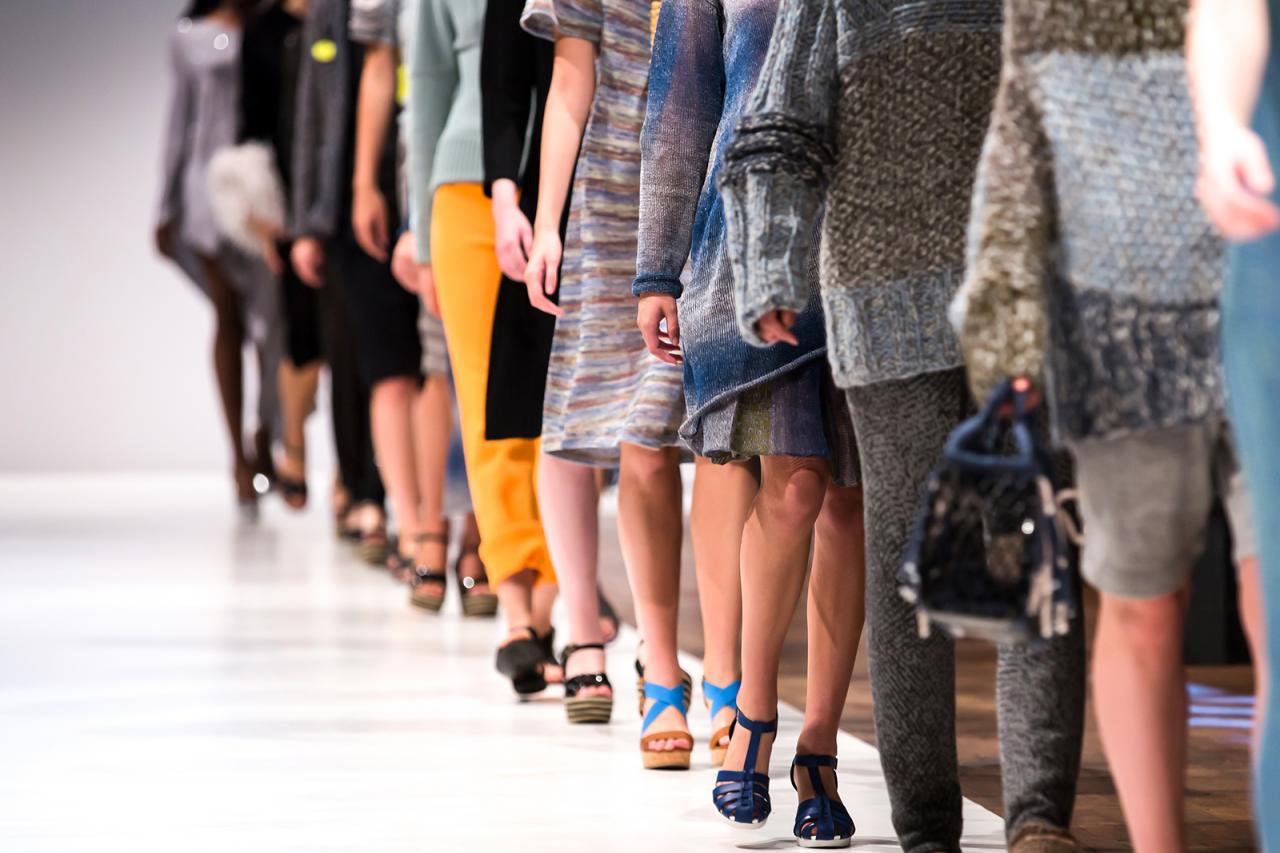 From Catwalk to Sidewalk: 5 Ways That Fashion Trends Start | LoveToKnow